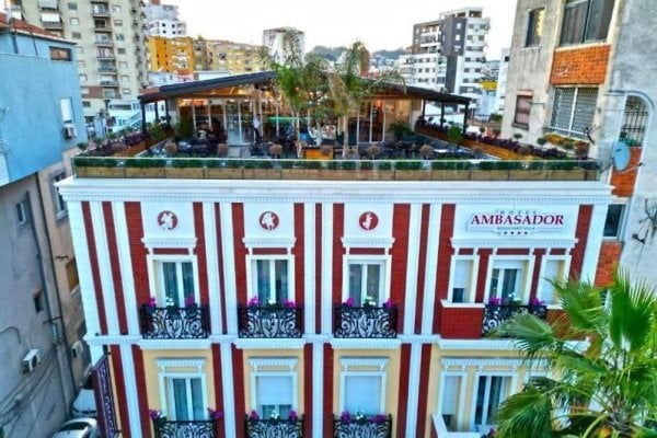 Ambasador Hotel