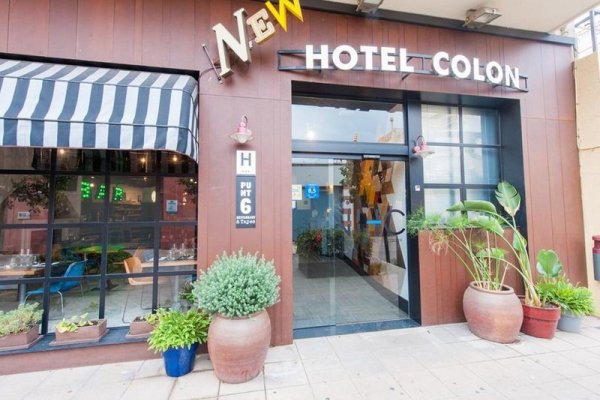 New Hotel Colon