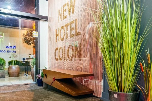 New Hotel Colon