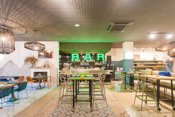 New Hotel Colon