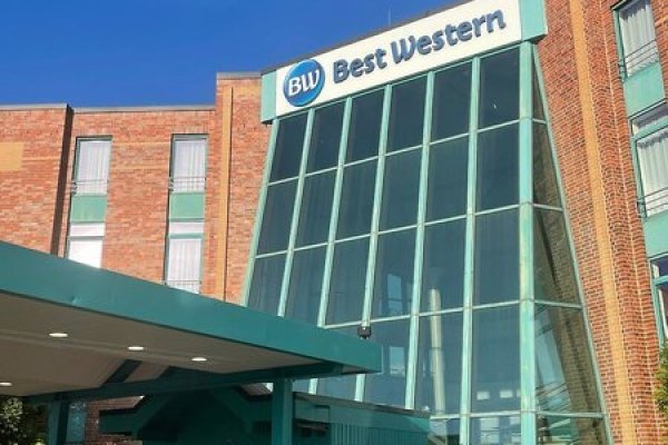 Best Western Parkhotel BrehnaHalle