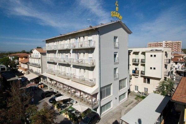 Hotel Adria Beach
