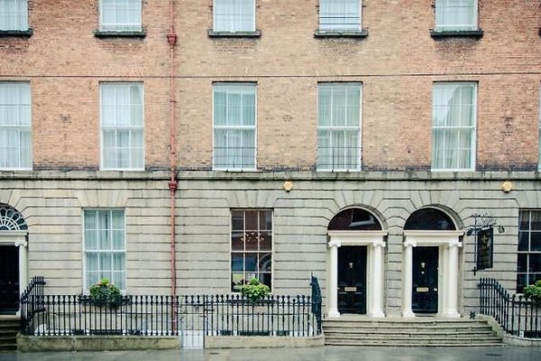 Albany House