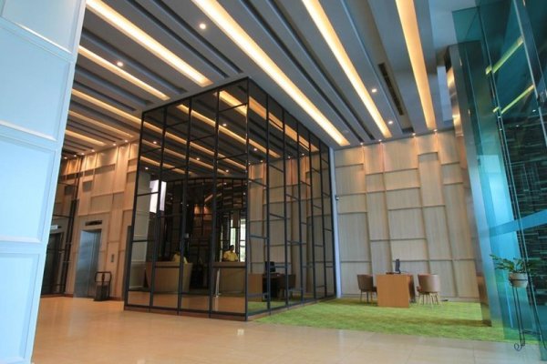 Sparks Hotel Jakarta