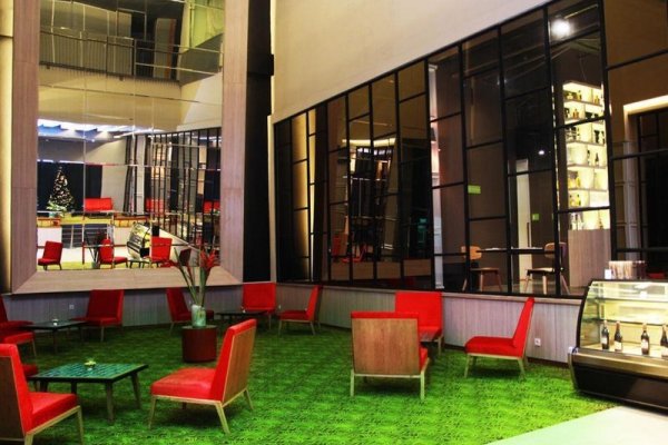 Sparks Hotel Jakarta
