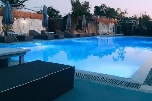 Joy Beach Hotel
