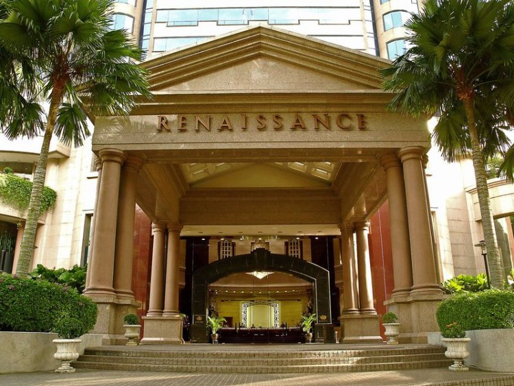 Renaissance Kuala Lumpur Hotel & Convention Centre
