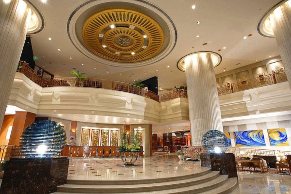 Renaissance Kuala Lumpur Hotel & Convention Centre