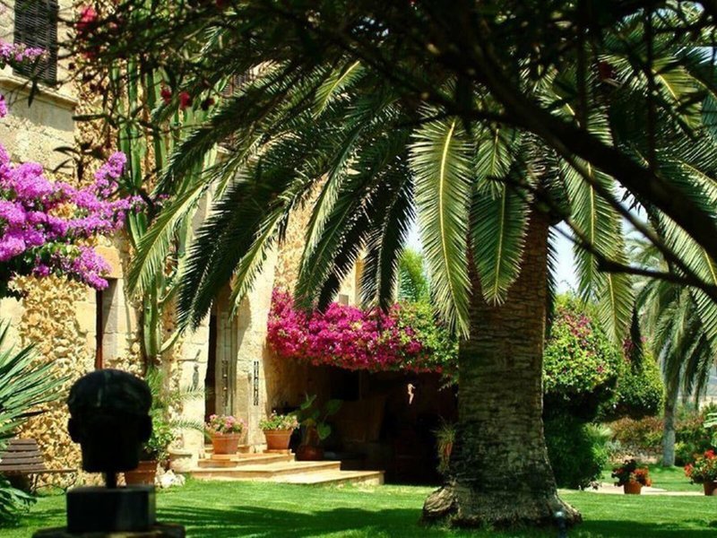 Rotana La Reserva