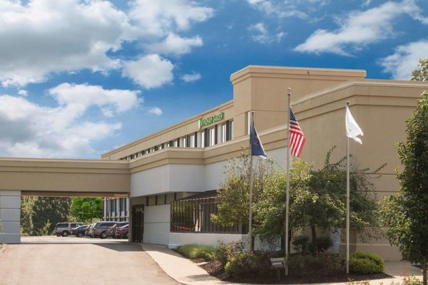 Wyndham Garden Pittsburgh Airport