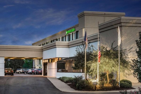 Wyndham Garden Pittsburgh Airport