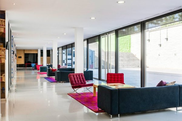 Hotel Zentral Ave