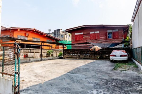 Riski Residence BangkokNoi