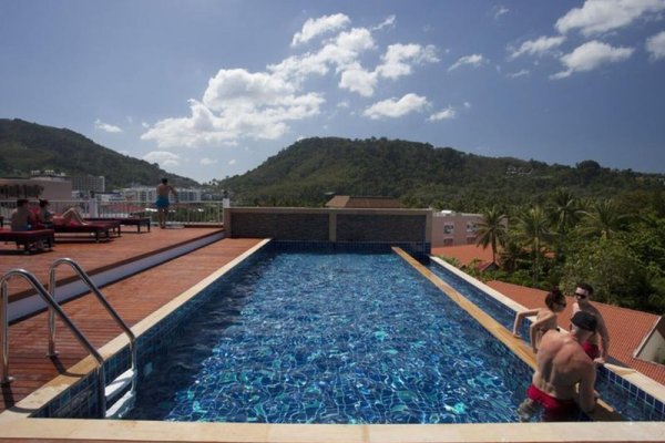 Paripas Patong Resort