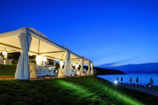 Avaton Luxury Hotel & Villa  Relais & Chateux