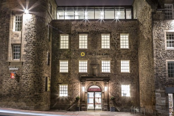 Aparthotel Adagio Edinburgh Royal Mile