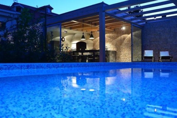 Villa Mirakul
