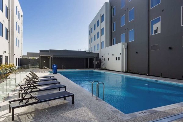 Ingot Hotel Perth