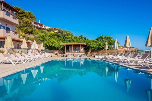 Irida Hotel