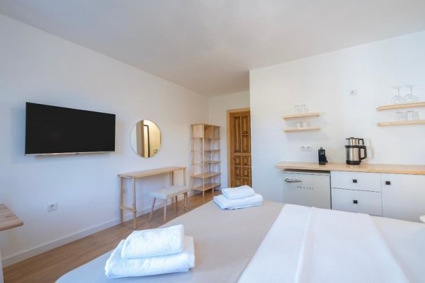 Audo Studio Hotel