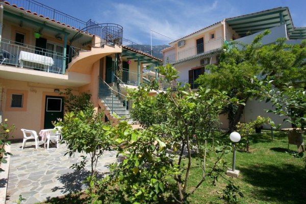 Maria Apartments