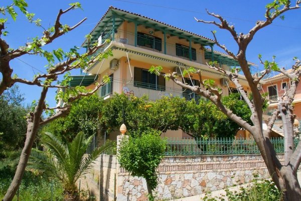 Maria Apartments