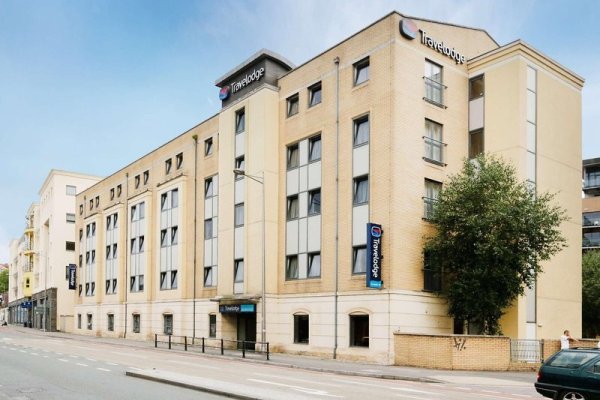 Travelodge Bristol Central