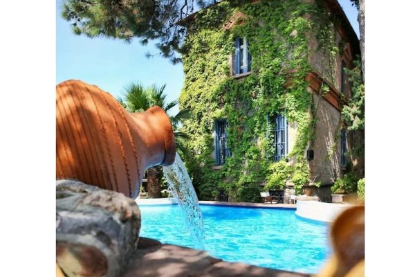 Loriet Hotel