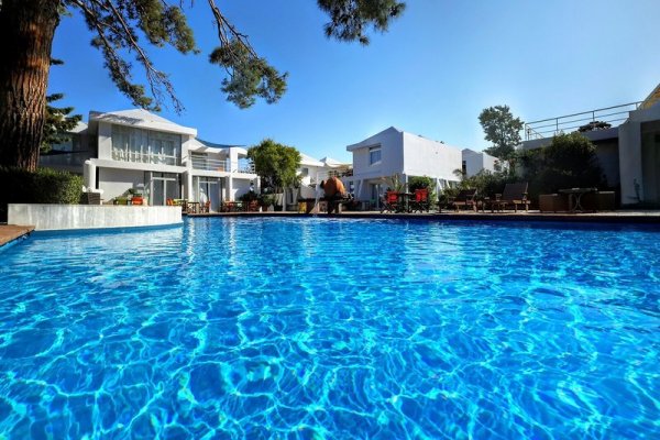 Loriet Hotel