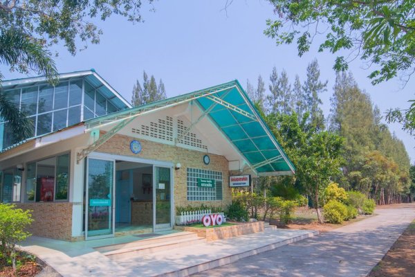 Koh Lak Resort by OYO Rooms