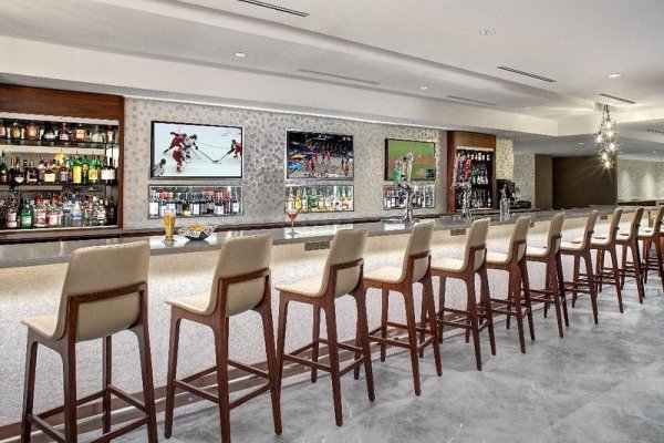 Crowne Plaza Toronto Airport