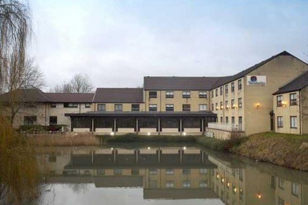 Travelodge Bath Waterside
