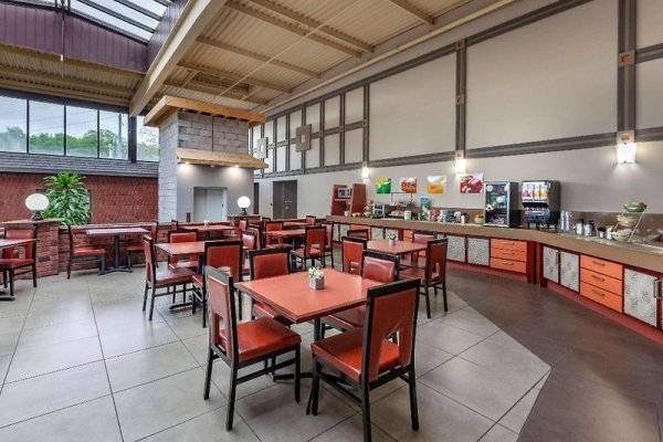 Quality Inn & Conference Centre