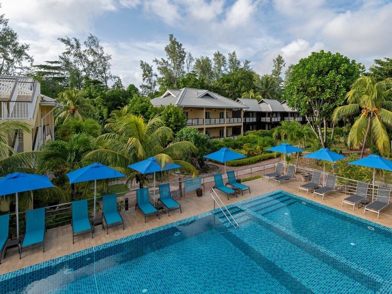 Acajou Beach Resort