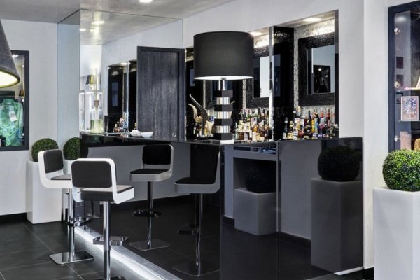 LHP Napoli Palace & SPA