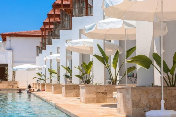 Day One Beach Resort & SPA