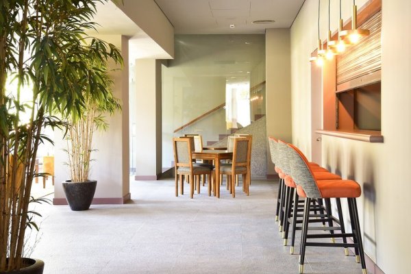 Central Suites & Apartments