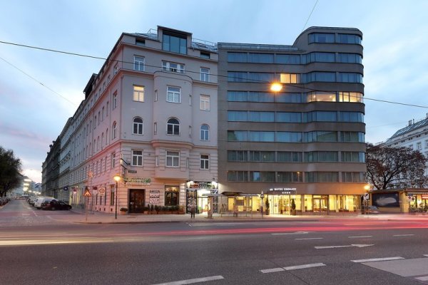 Eurostars Embassy