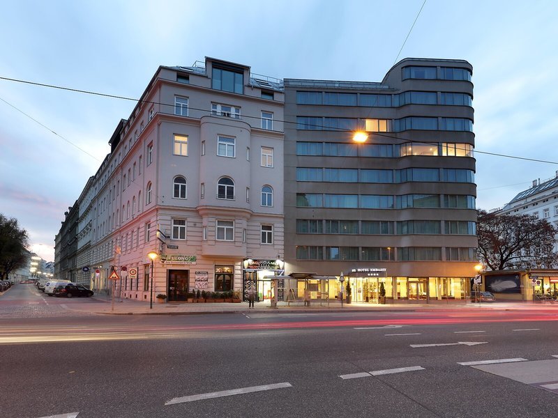 Eurostars Embassy