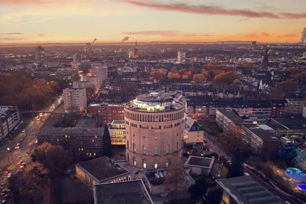 Wasserturm Hotel Cologne, Curio Collection by Hilton