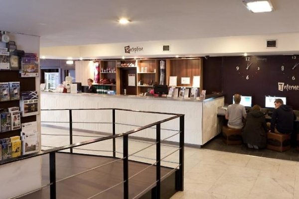 Euro Hostel