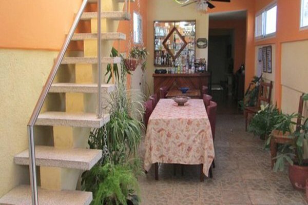 Casa Dr. Claudio & Iliana