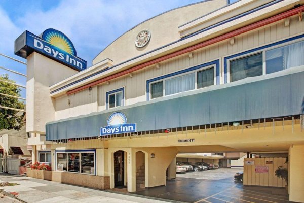 Days Inn By Wyndham San Francisco  Lombard