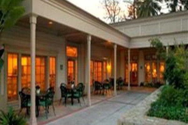Pacifica Suites