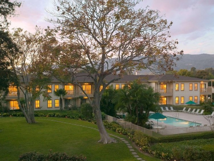 Pacifica Suites