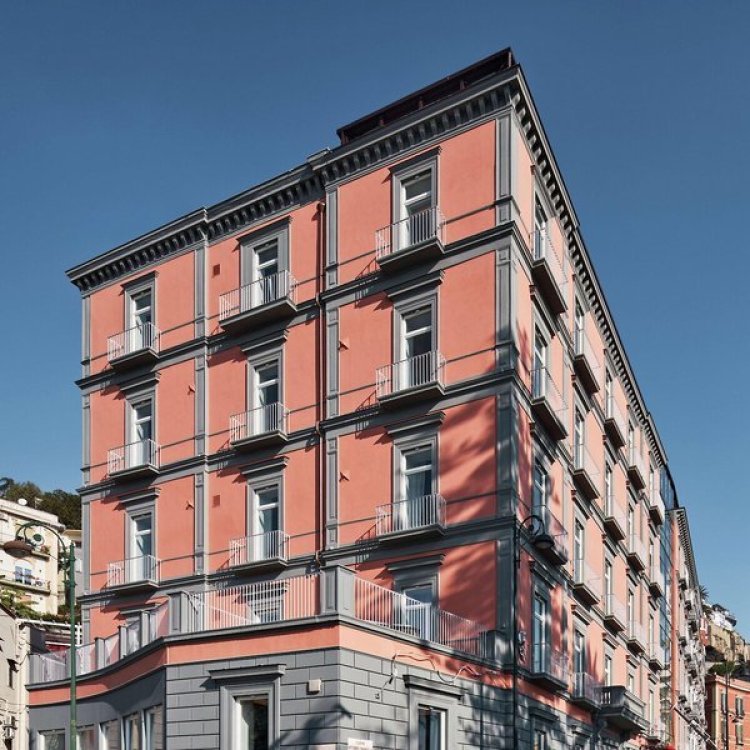 De Bonart Naples, Curio Collection by Hilton
