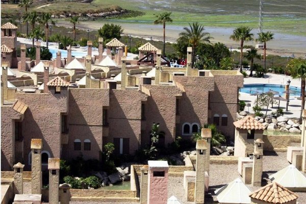 Hotel & Apartamentos Bahía Sur
