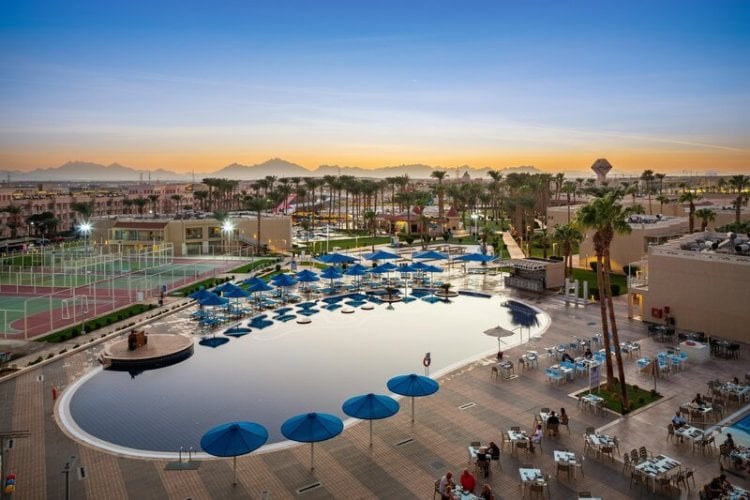 Beach Albatros Resort