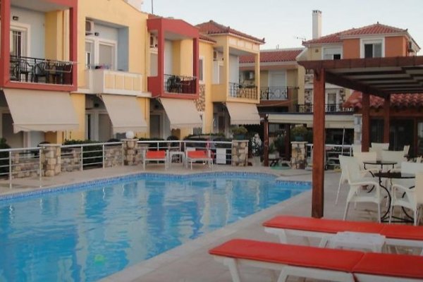 Gera Bay Studios & Apartments