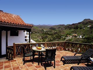 Pino Diaz Villa